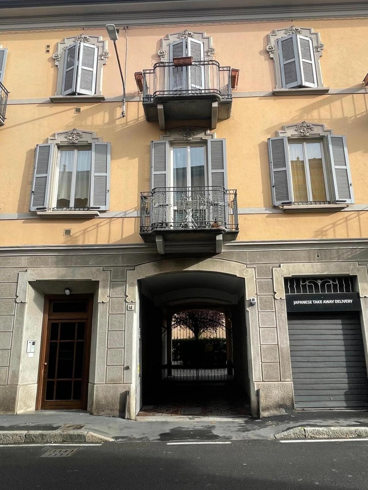 Gelsomino Appartamento Con Posto Auto Nel Centro Di Monza Eksteriør billede